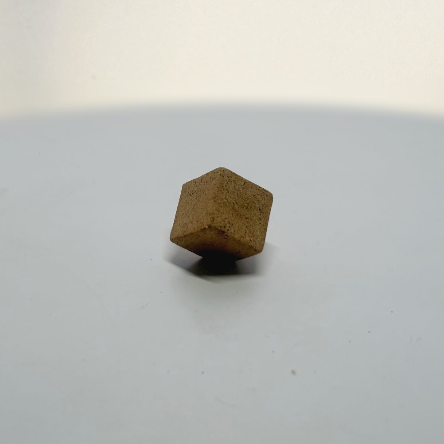 Incense Cube Tilt(お香立て)