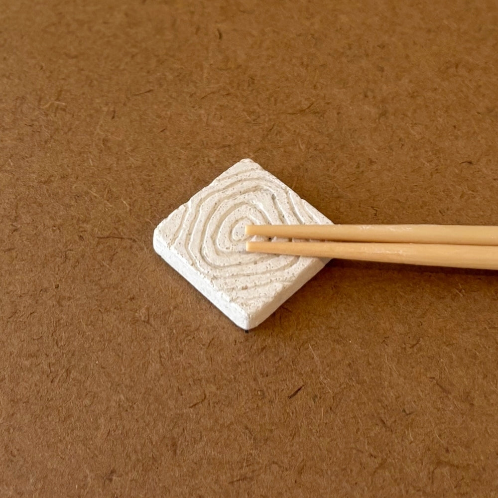 nenrin（箸置き）