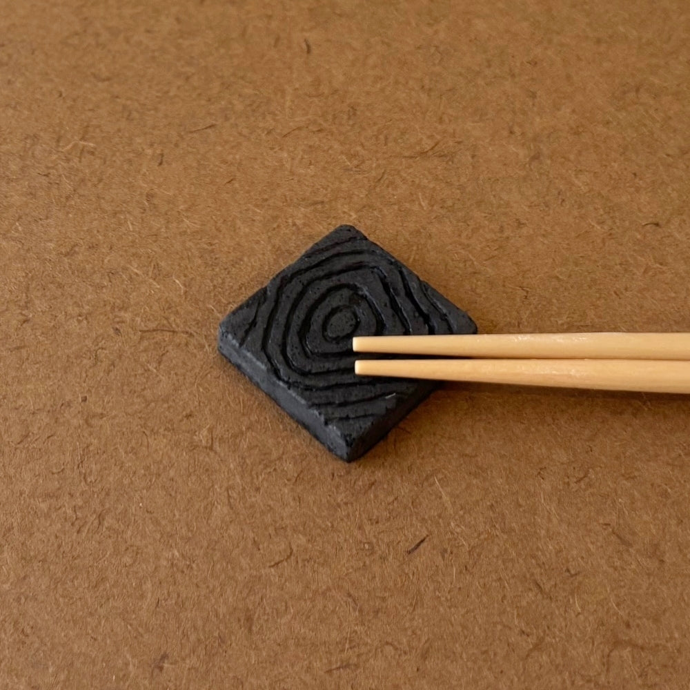nenrin（箸置き）