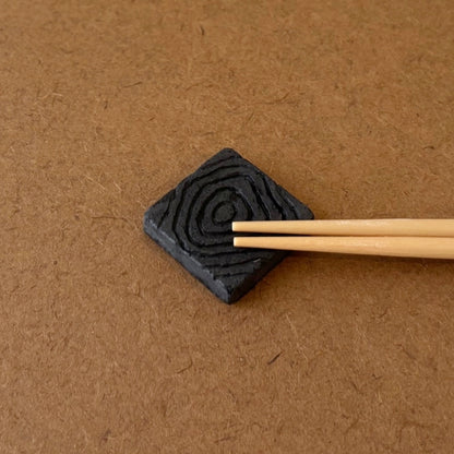 nenrin（箸置き）