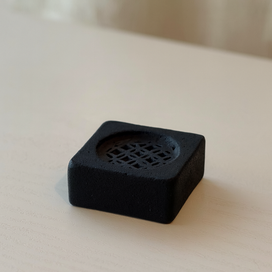 BANANA BLACK｜Cube（アロマストーン）